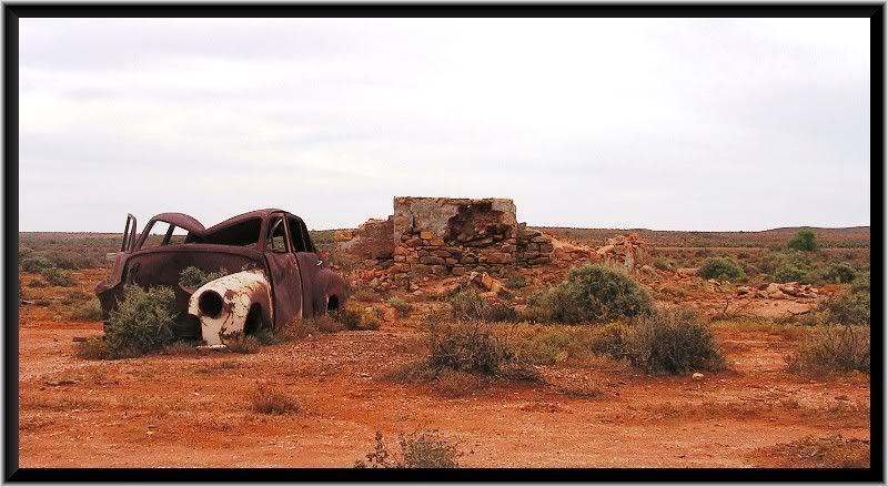 IMAGE: http://i915.photobucket.com/albums/ac352/LJG_photo/rustingaway.jpg