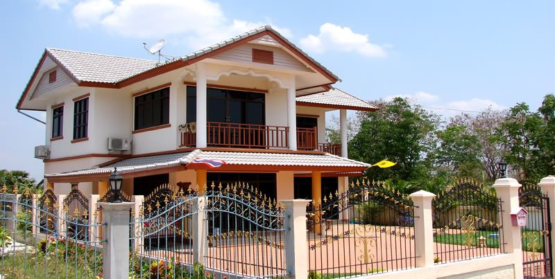 Pool Haus in Nonthai nahe Korat zu verkaufen - Thailand-Forum