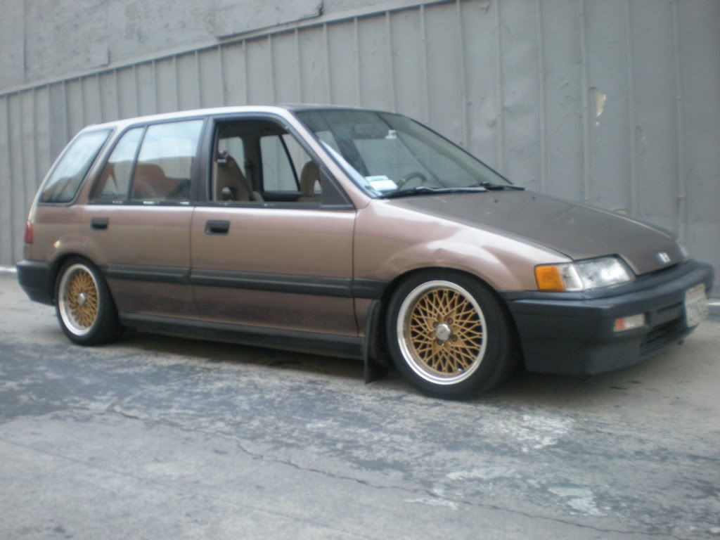 1990 Honda civic wagon fender #1